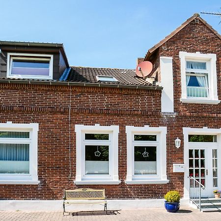 Ferienwohnung Am Dorfteich Đảo Đảo Fehmarn Ngoại thất bức ảnh