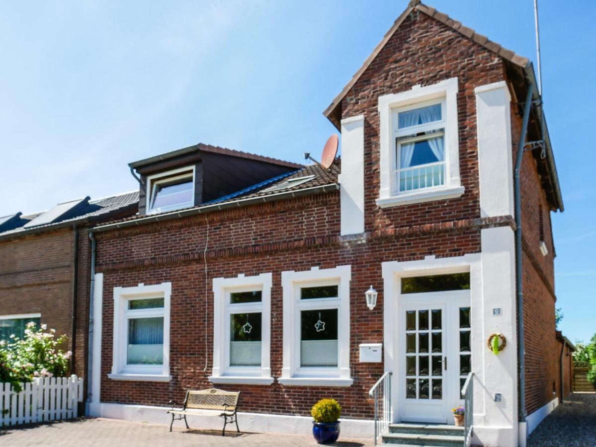 Ferienwohnung Am Dorfteich Đảo Đảo Fehmarn Ngoại thất bức ảnh